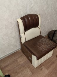 Отдам кухонный пуфик